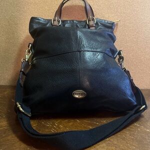 Fossil Black Leather Shoulder Bag with Brown Accents